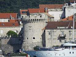 53: DSCN5122