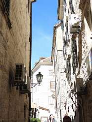 70: DSCN5674
