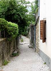 102: DSCN4557